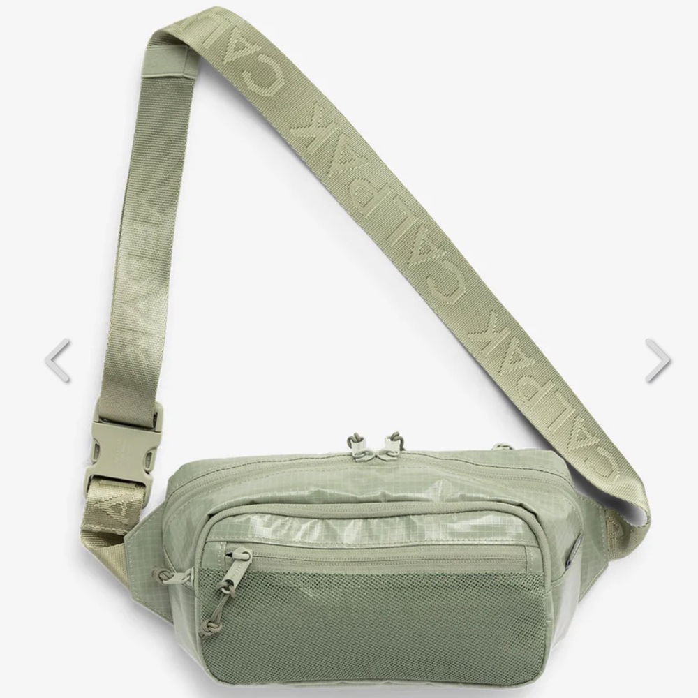 CALPAK Terra sling small in juniper. SOLD OUT